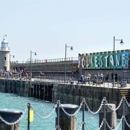 Wonderful West End - Parking Inc Lägenhet Folkestone Exteriör bild